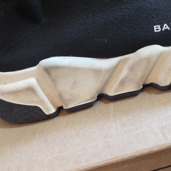 Balenciaga Women's Speed Knit Trainers in Black/White - Size 37/US 7 - Picture 4 of 10